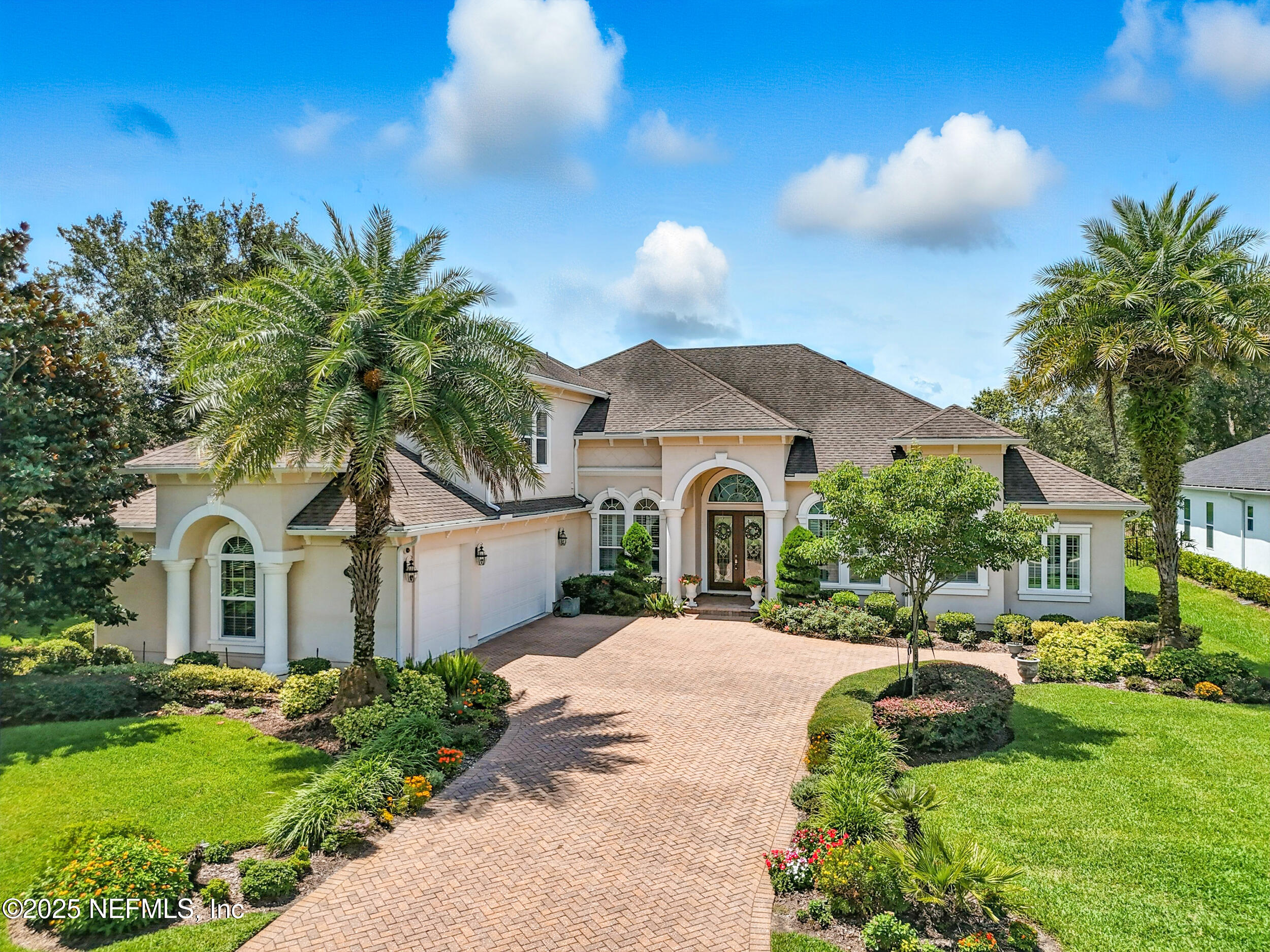 743 E DORCHESTER Drive, St. Johns