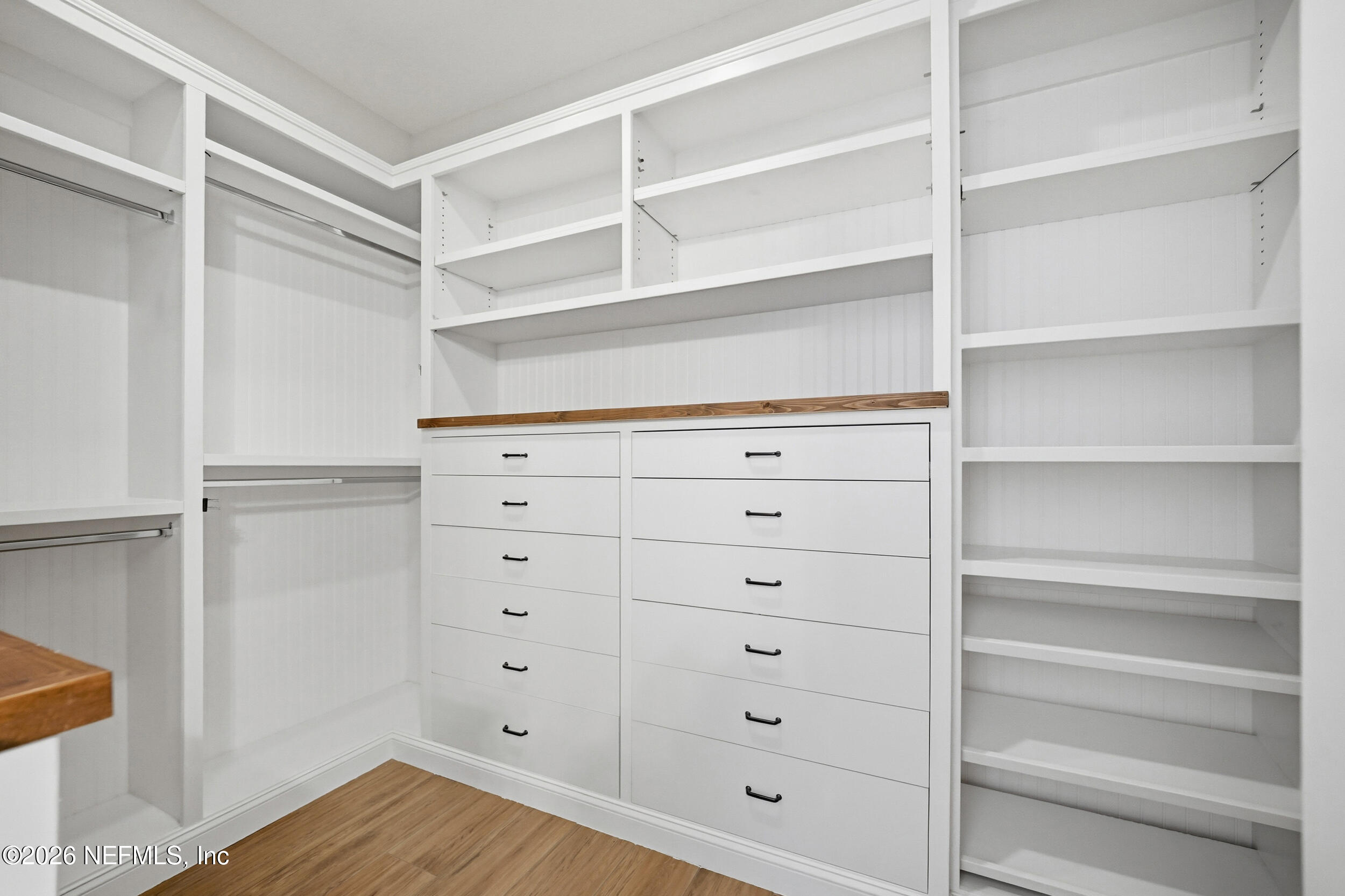 307 PARKBLUFF Circle