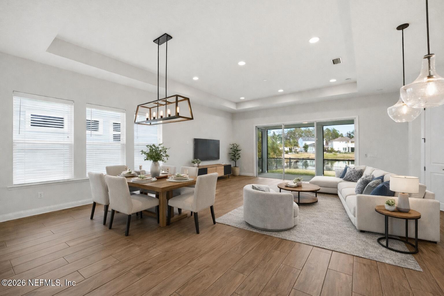 307 PARKBLUFF Circle