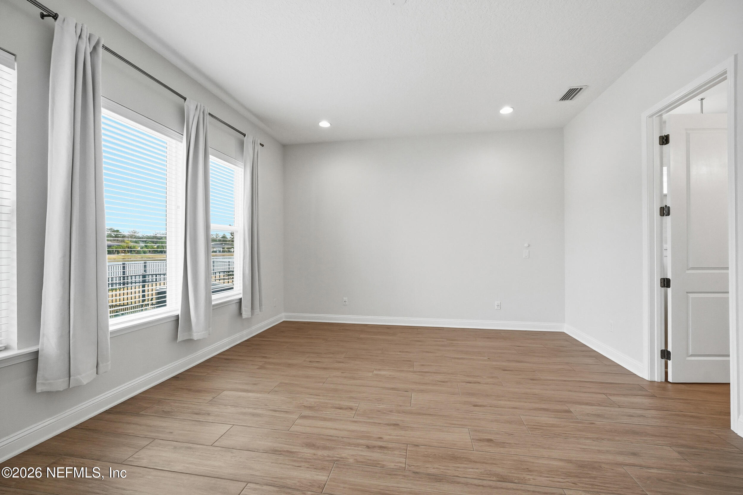 307 PARKBLUFF Circle