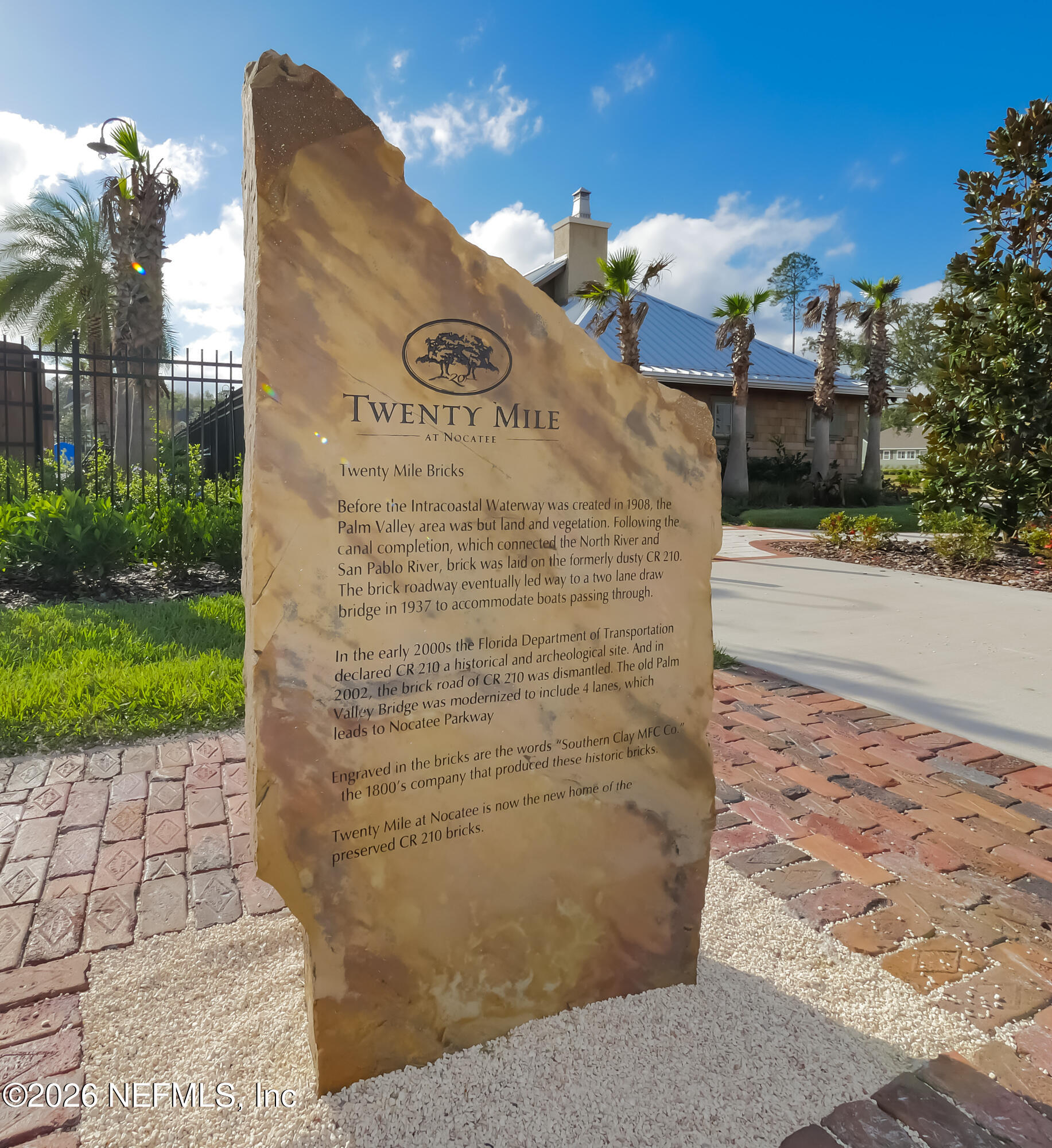 307 PARKBLUFF Circle