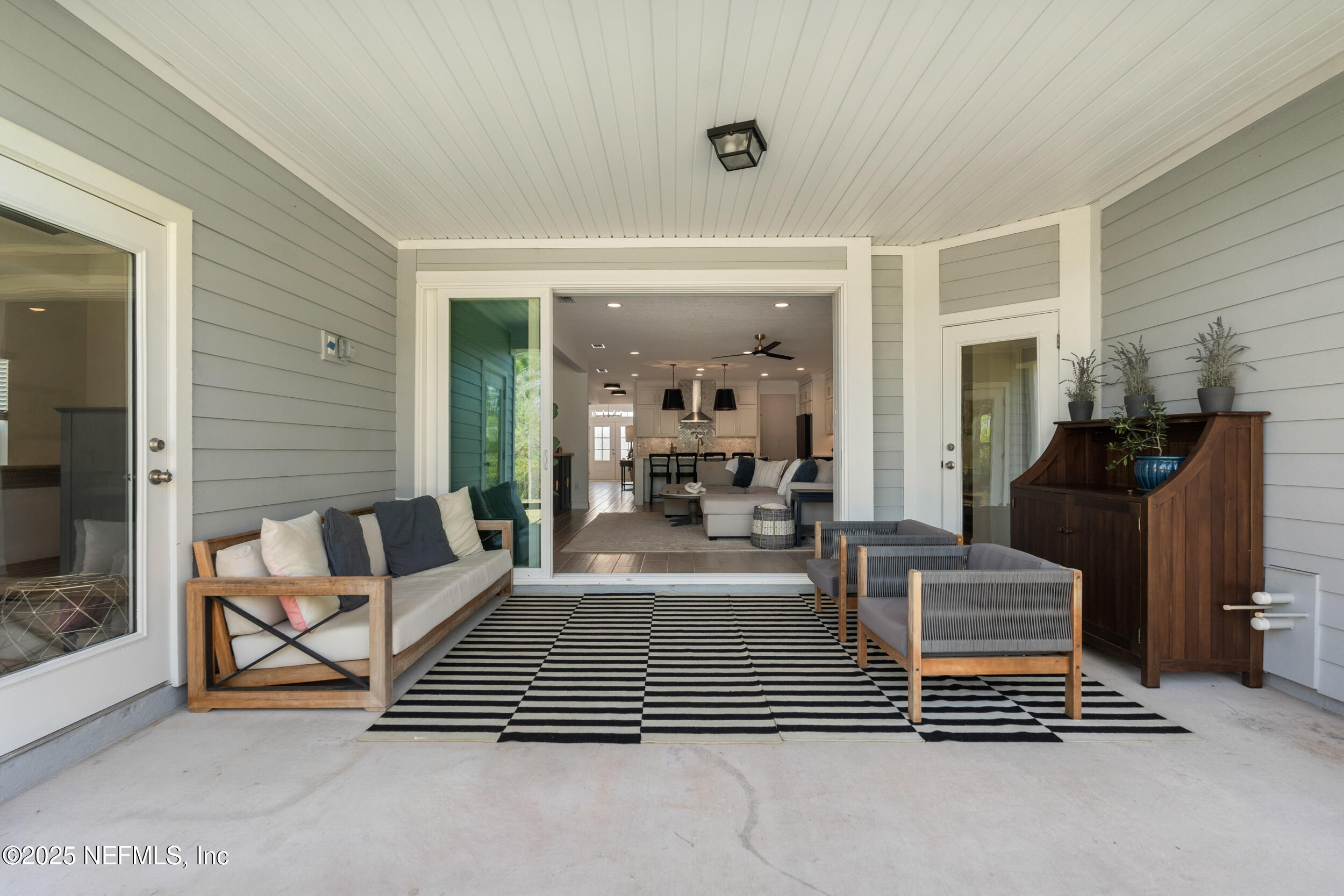 230 MARQUESA Circle, St. Johns