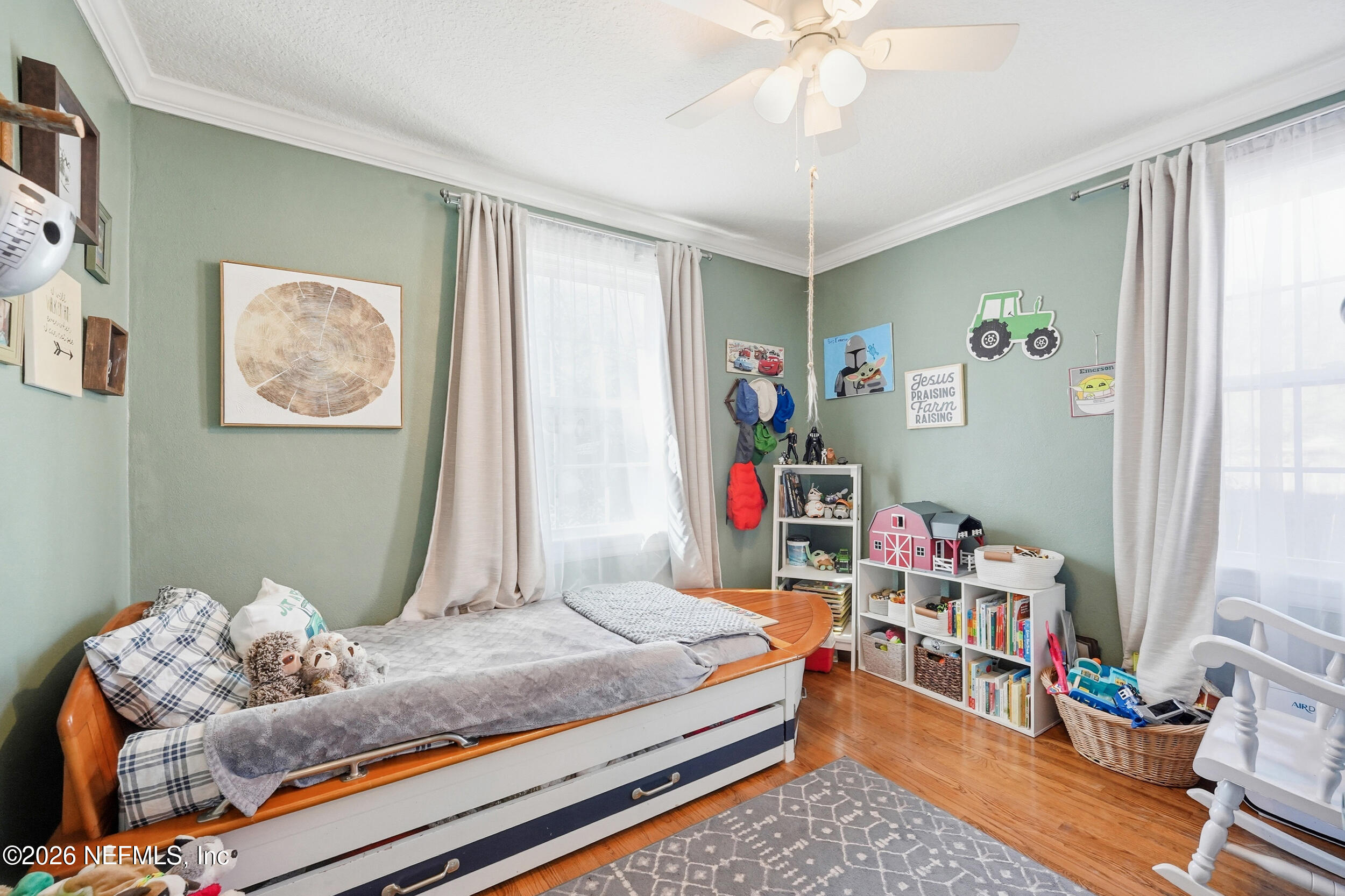 1242 PEACHTREE Street