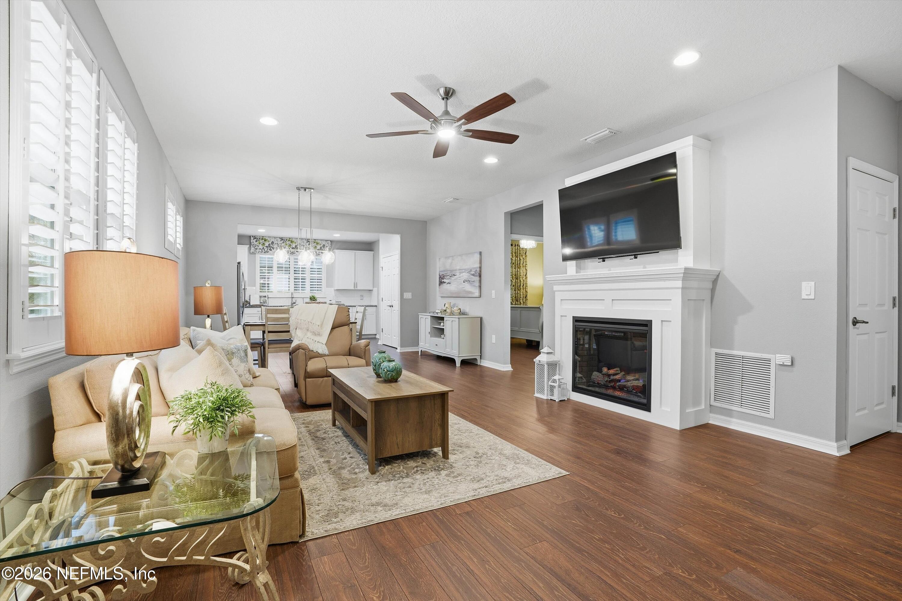 341 CASPIA Lane