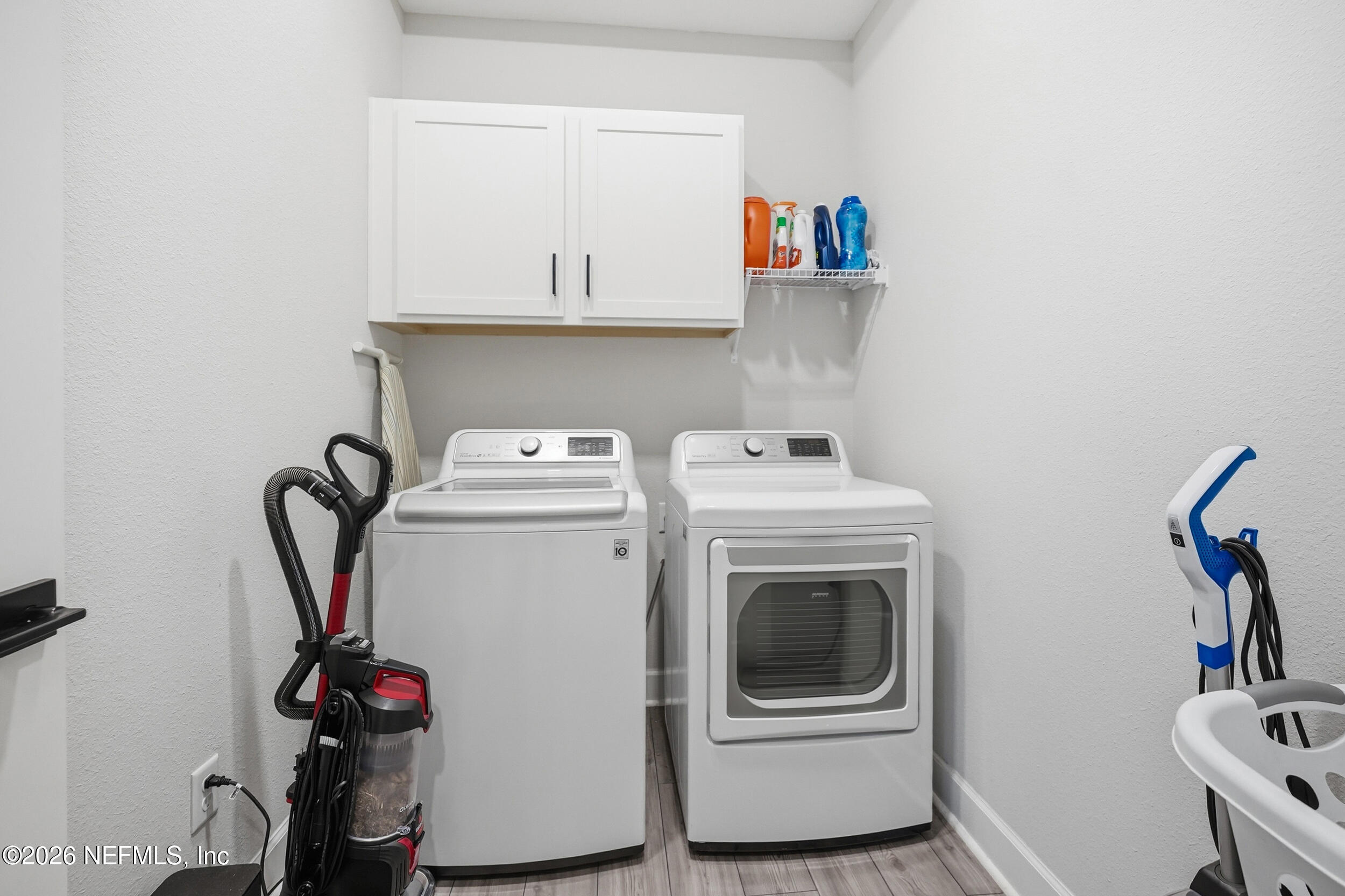 255 SETTLERS LANDING Drive