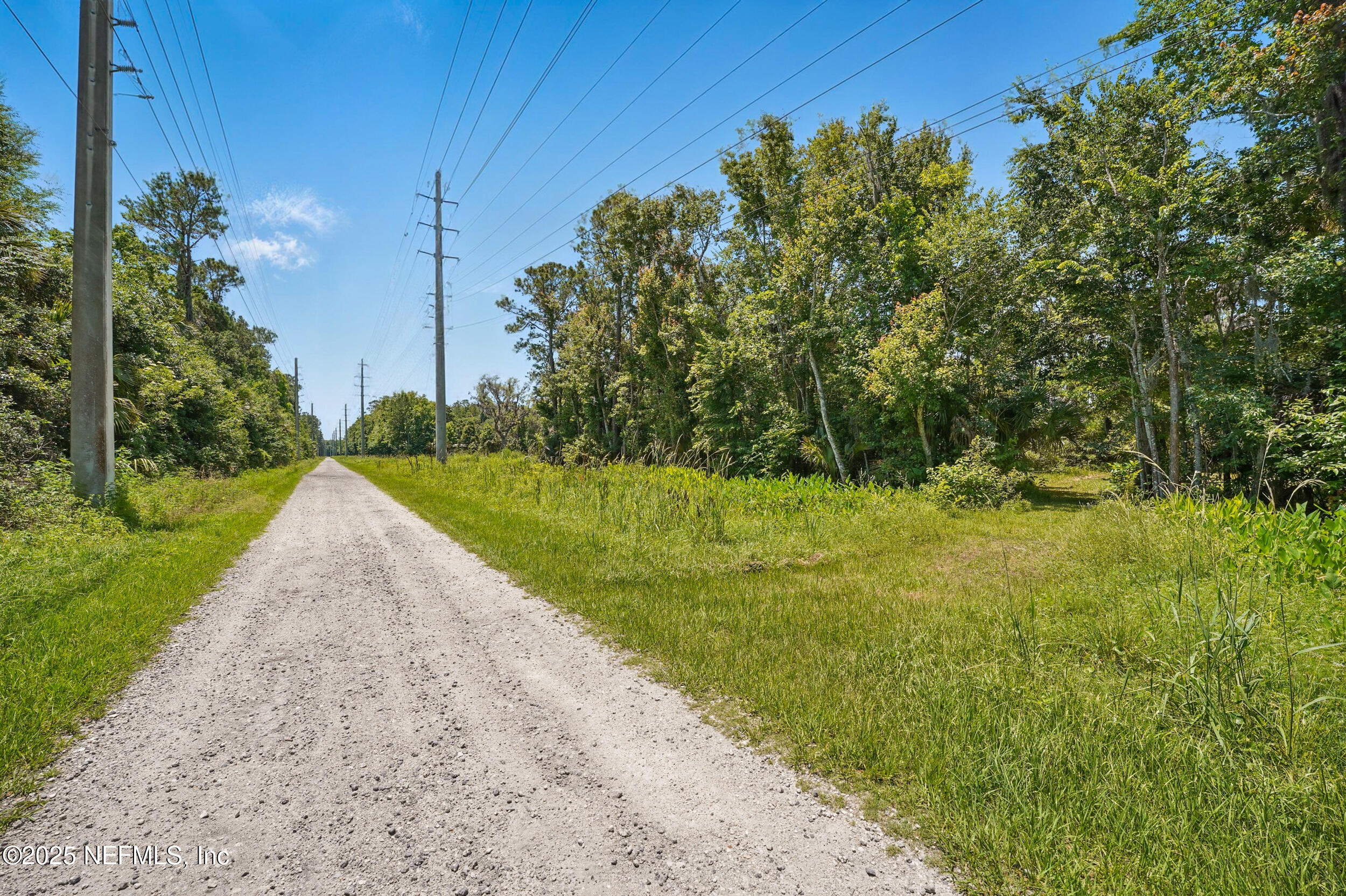 150A N ROSCOE Boulevard