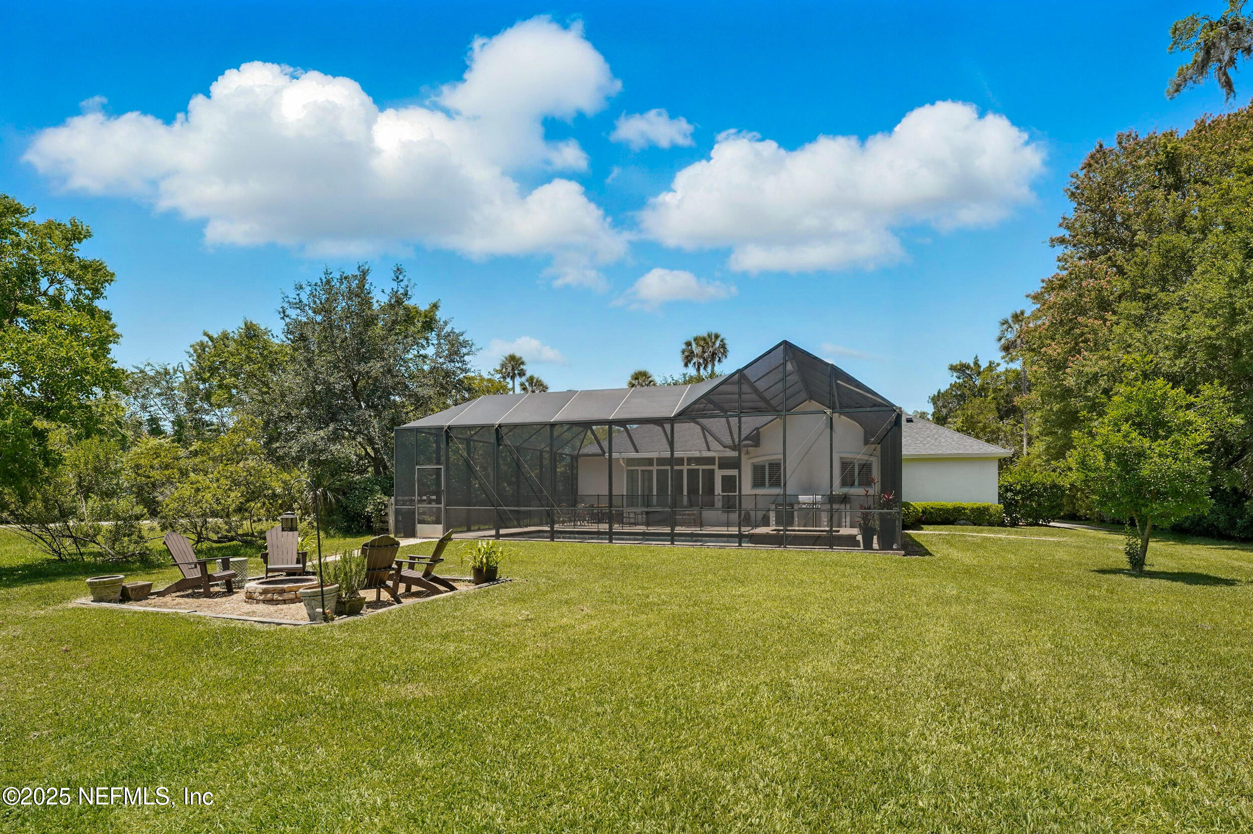 150A N ROSCOE Boulevard