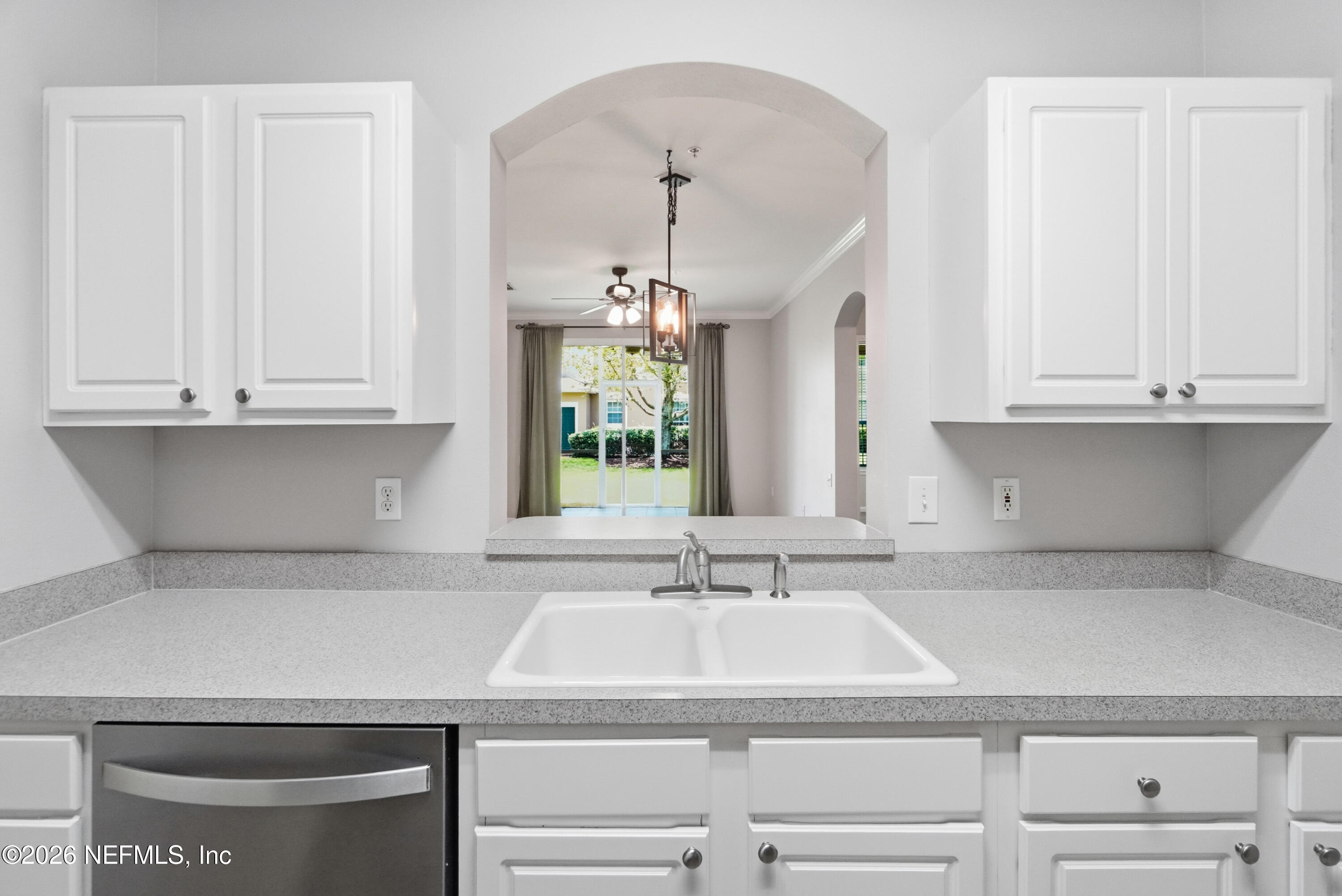 7990 BAYMEADOWS Road 803