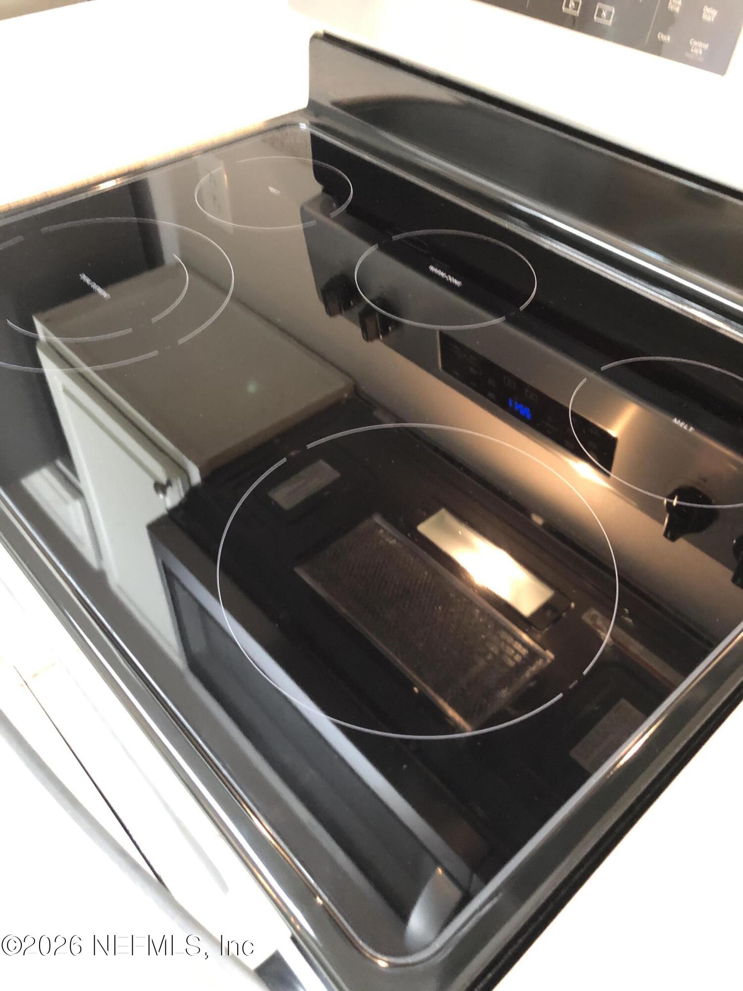 7990 BAYMEADOWS Road 803