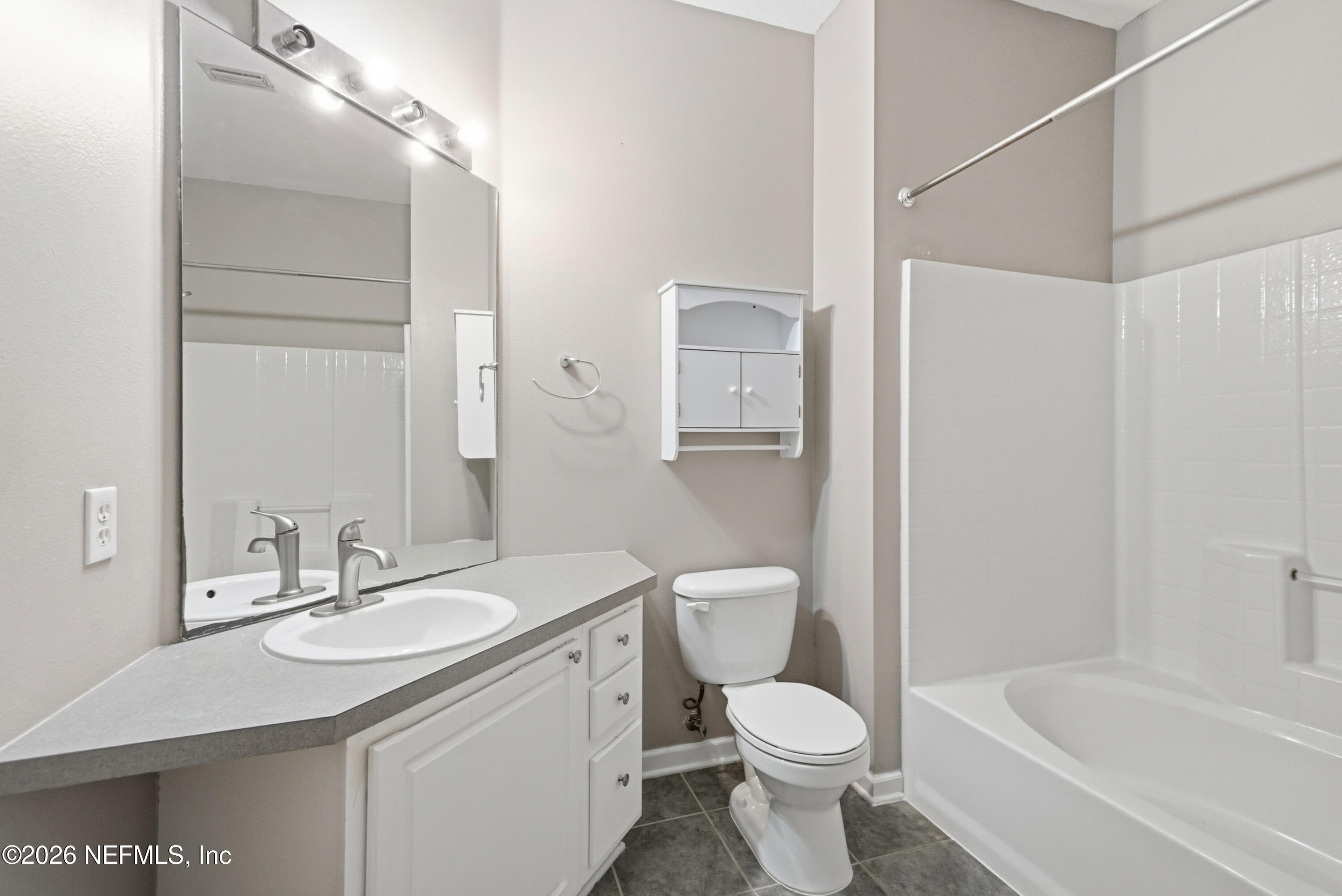 7990 BAYMEADOWS Road 803