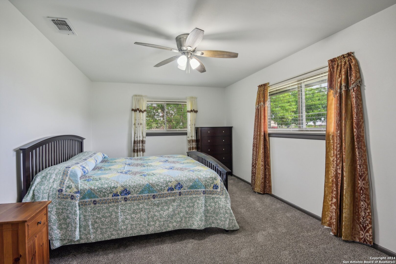 1035 Pine Meadow