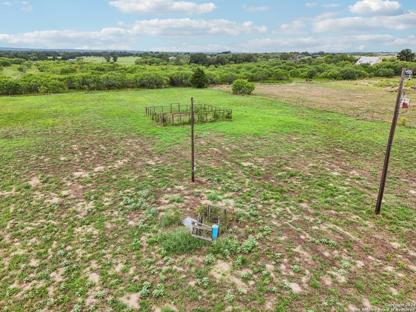 1035 Pine Meadow