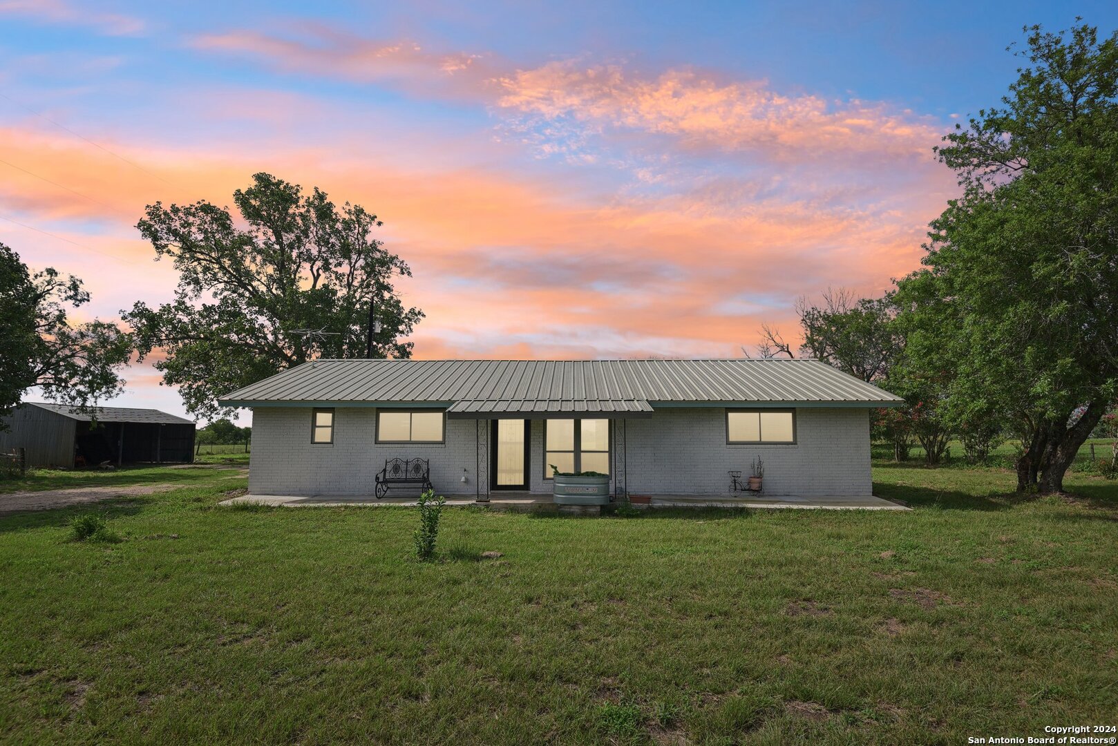 1035 Pine Meadow