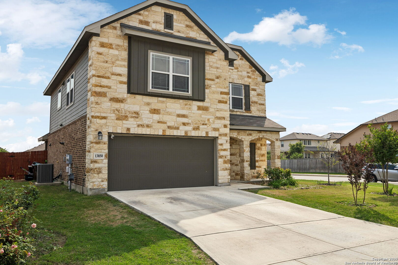 13850 Cohan Way