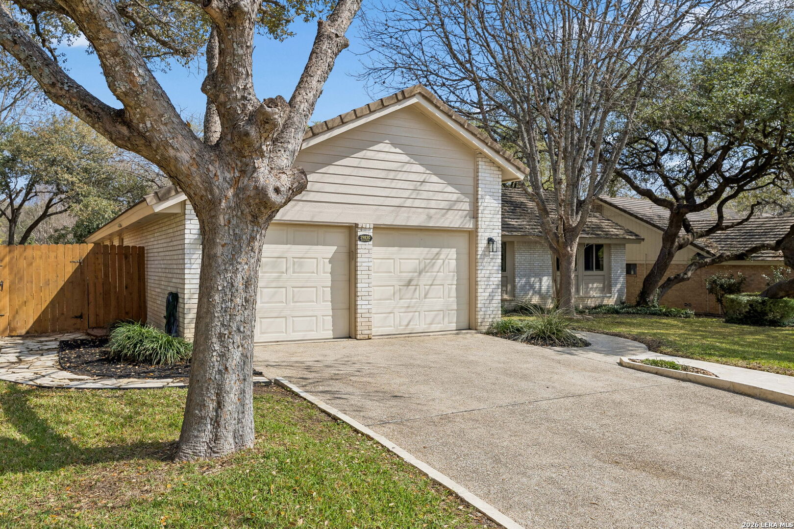 19830 Encino Brook St