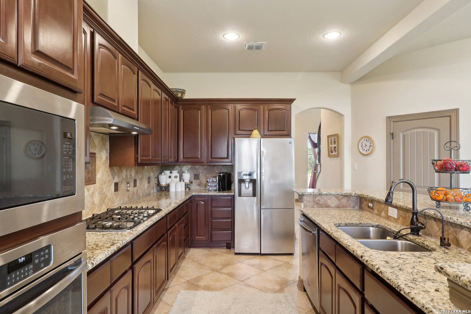 8811 Monarchy Row