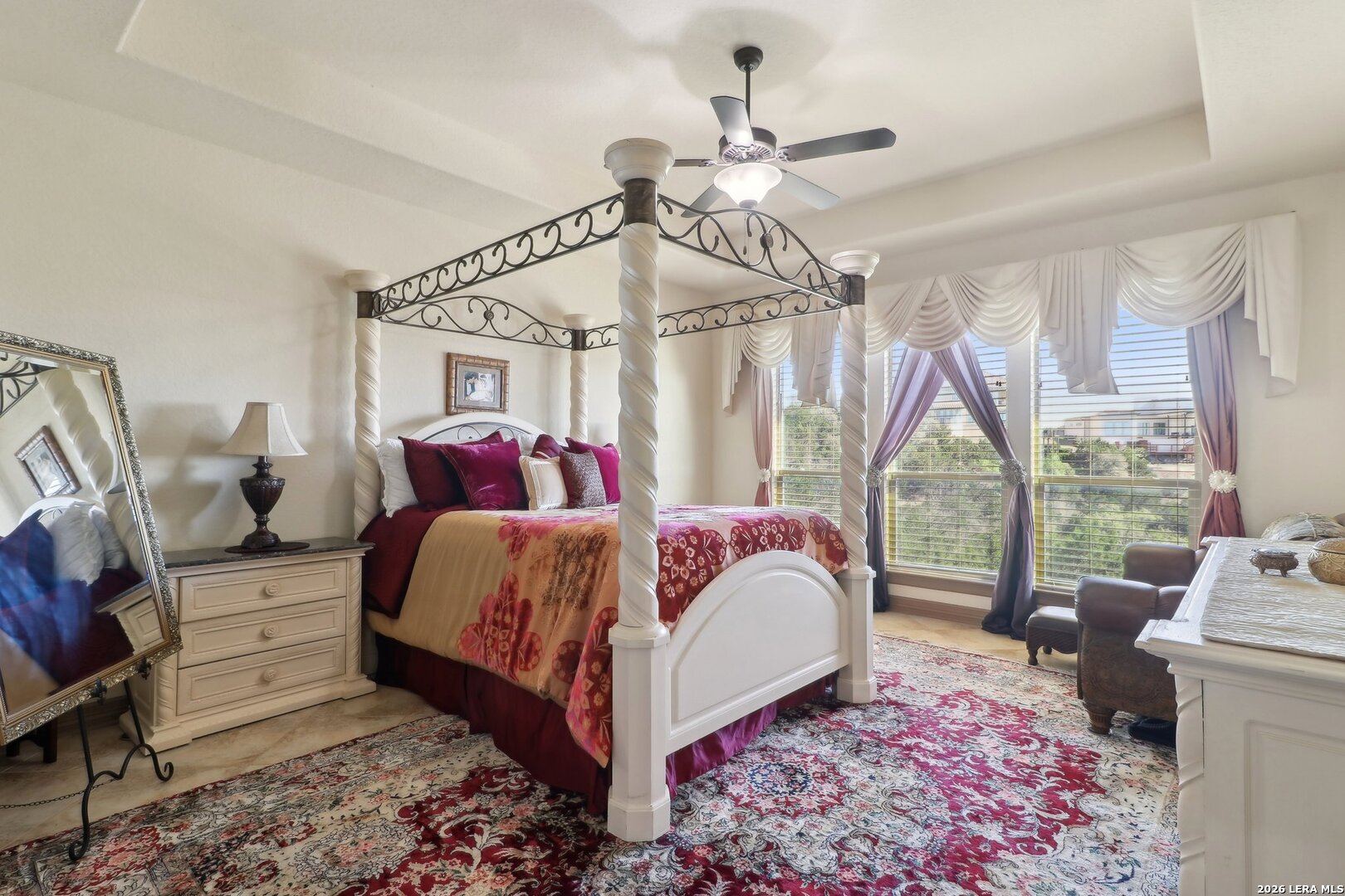 8811 Monarchy Row