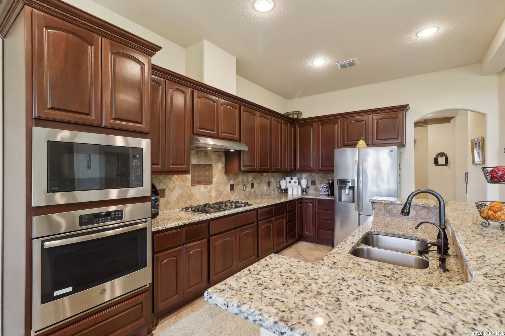 8811 Monarchy Row