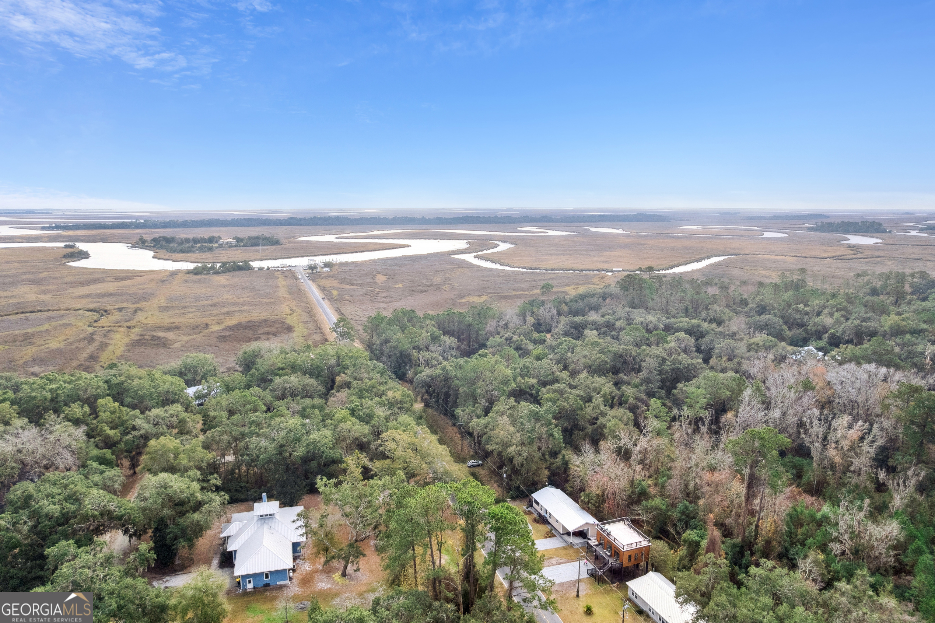 1076 Blue N Hall Road SE