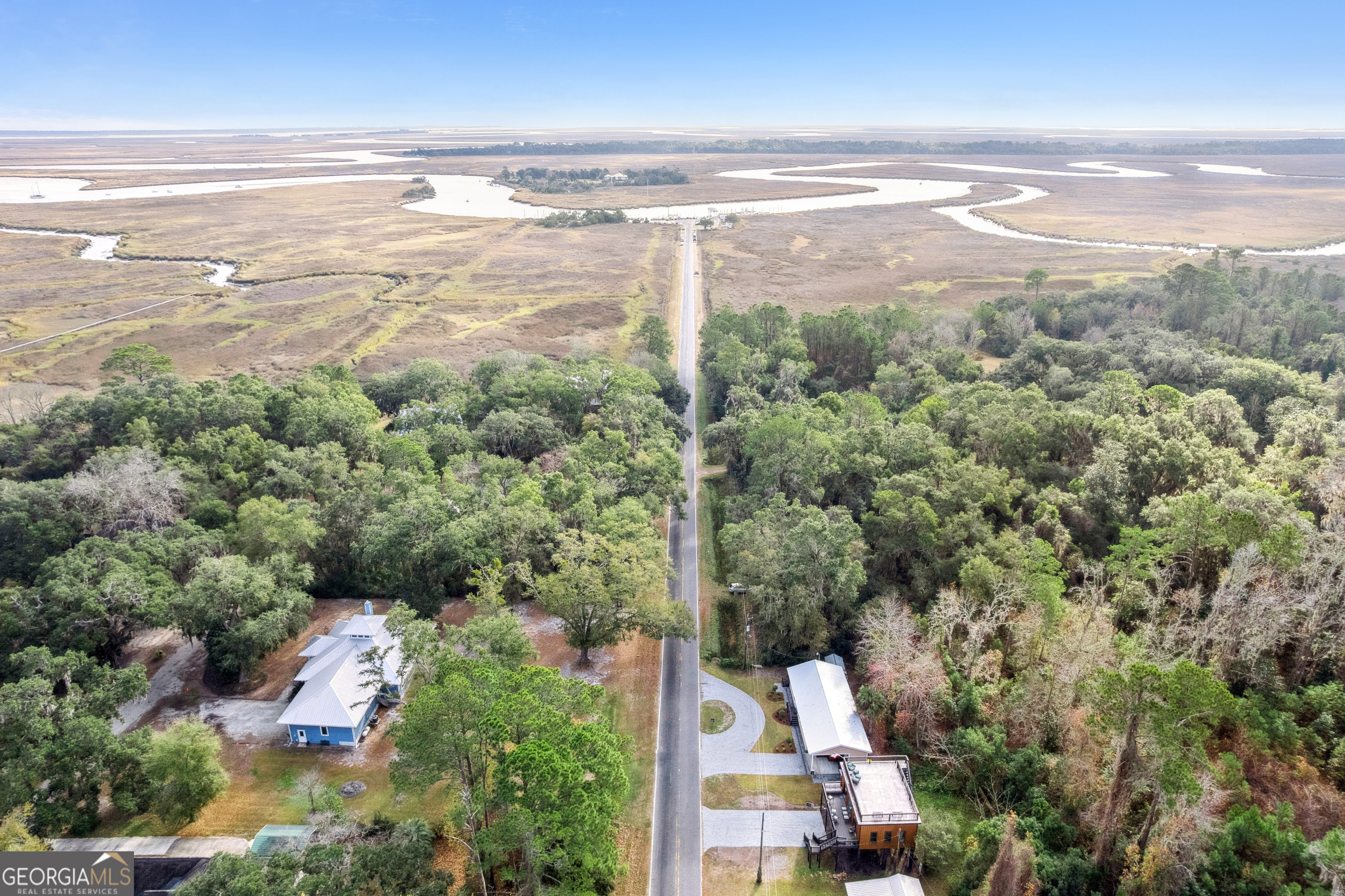 1076 Blue N Hall Road SE