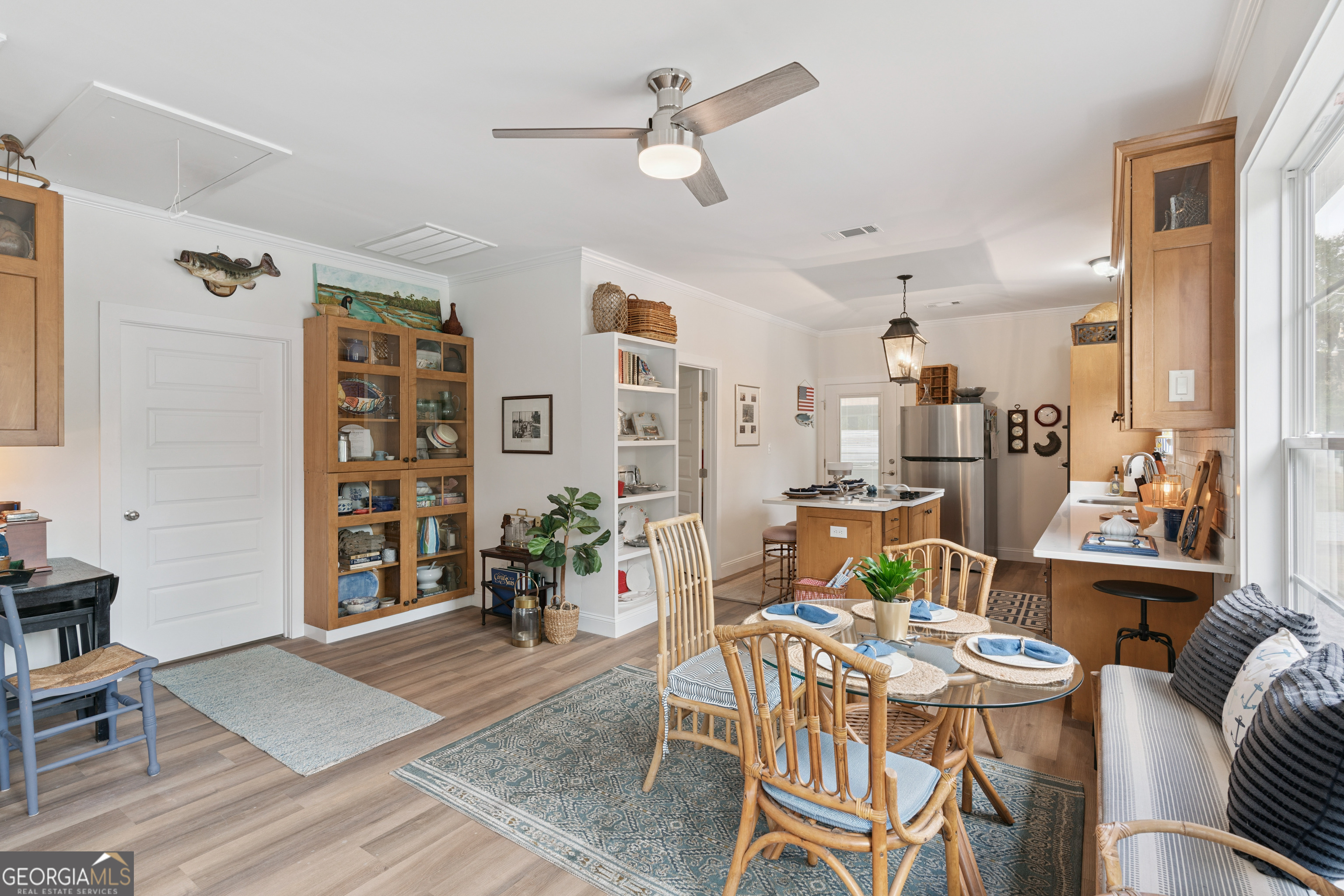 1076 Blue N Hall Road SE