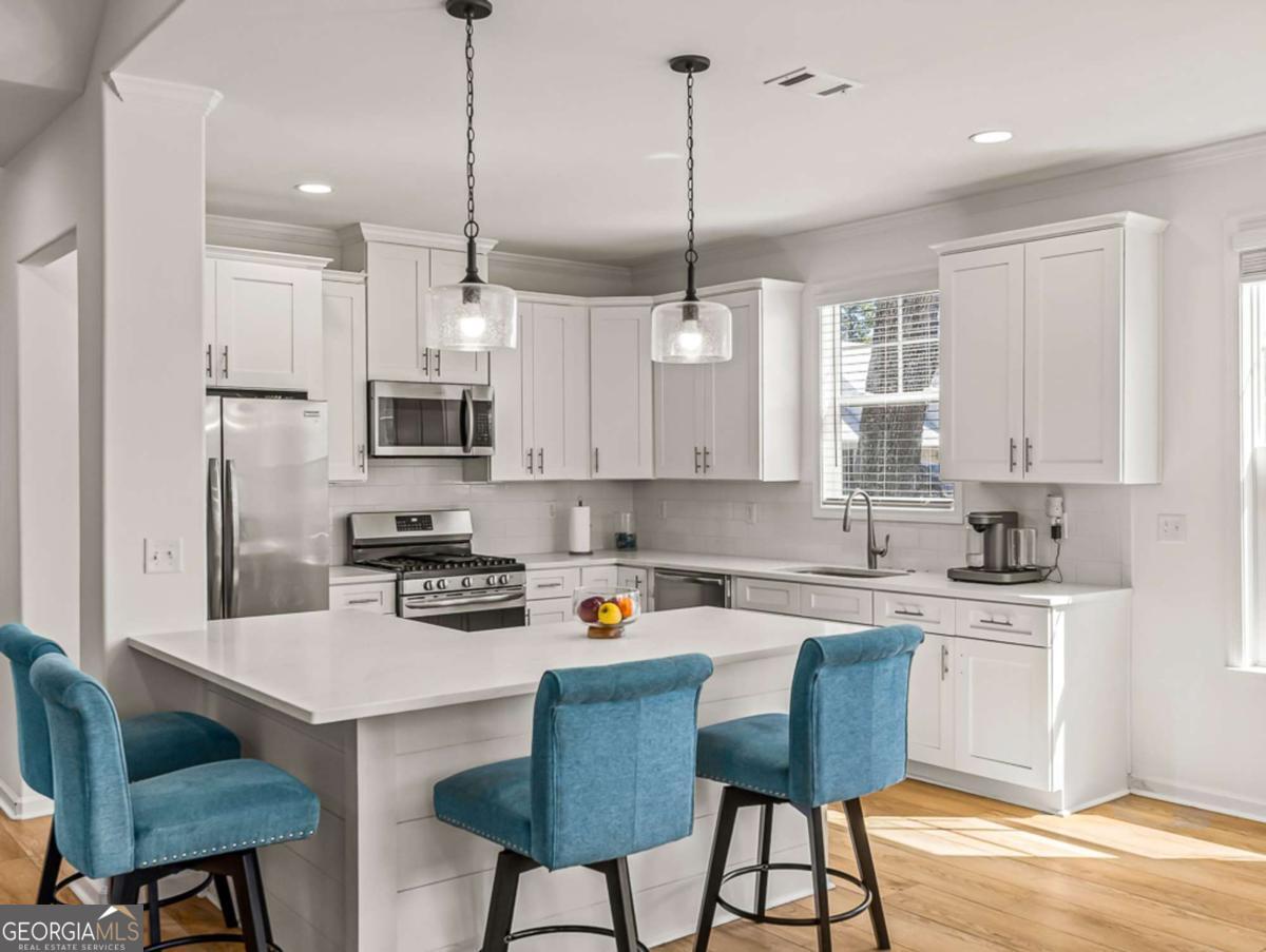 1038 Captain's Cove Way, St. Simons