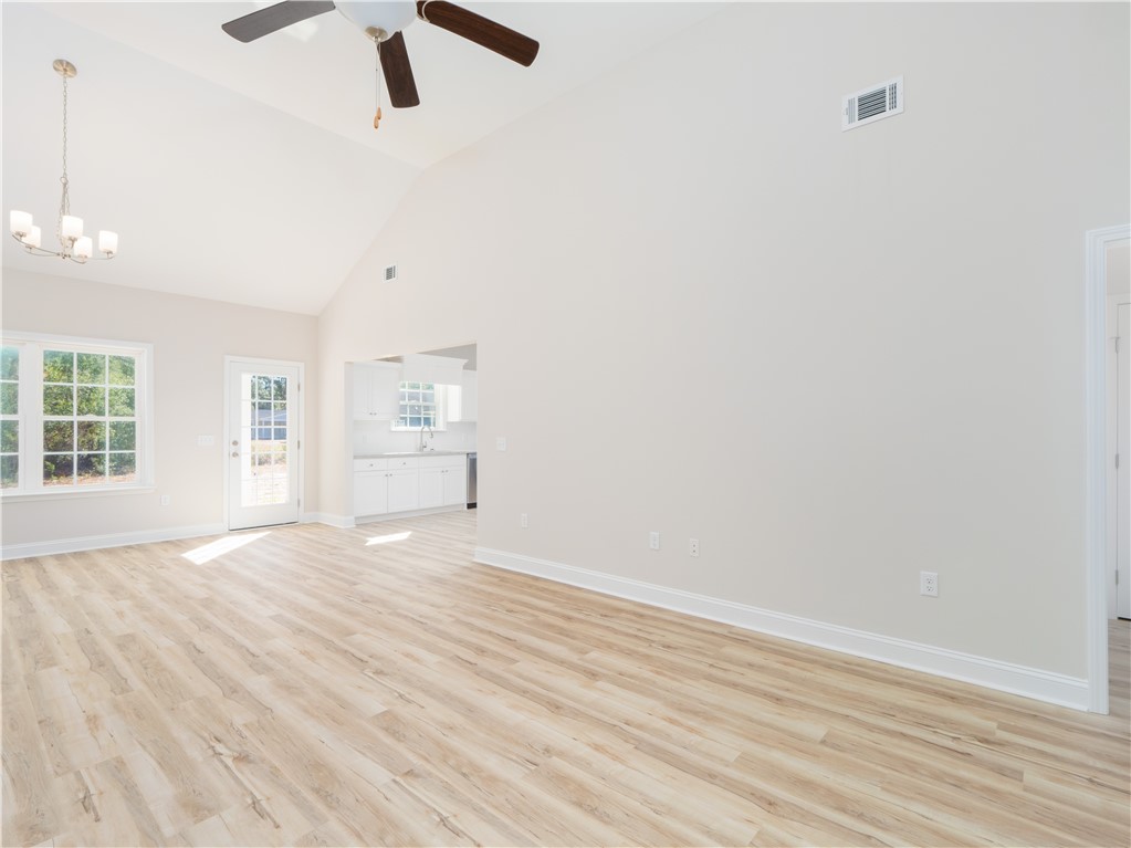 1002 Oglethorpe Lane