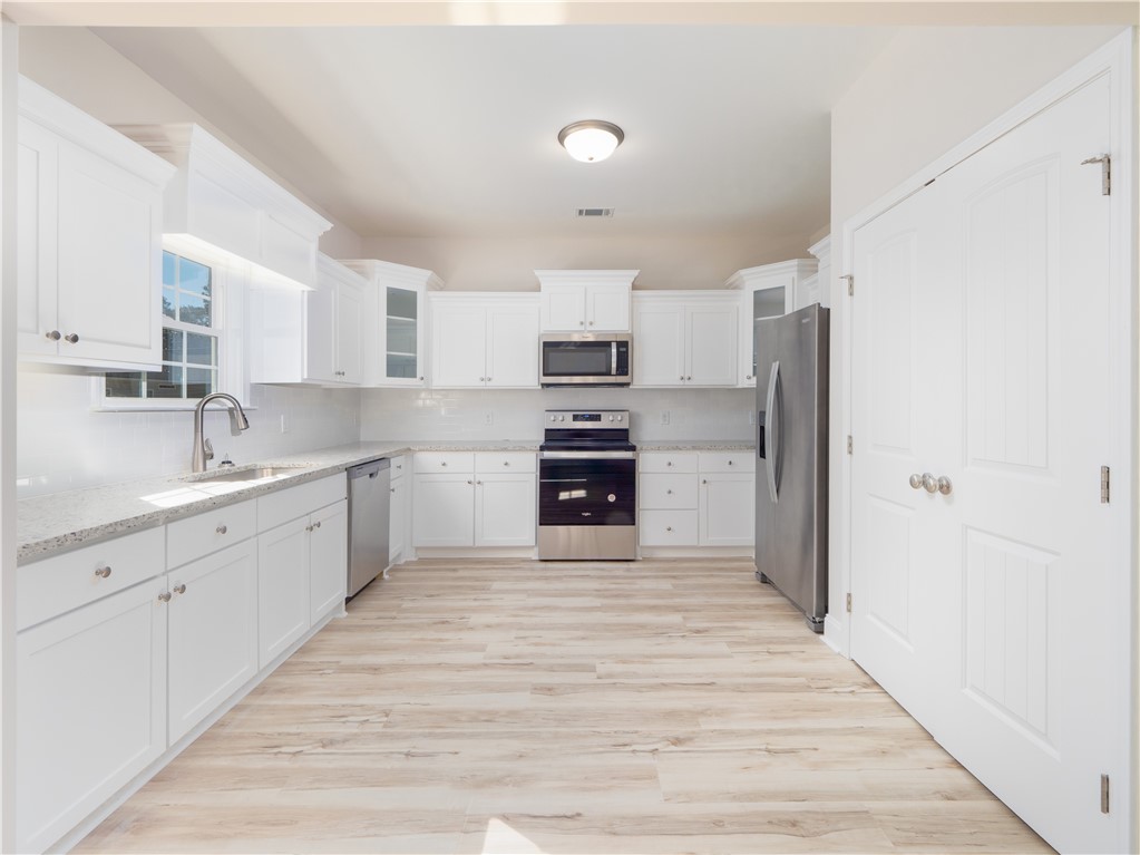 1002 Oglethorpe Lane