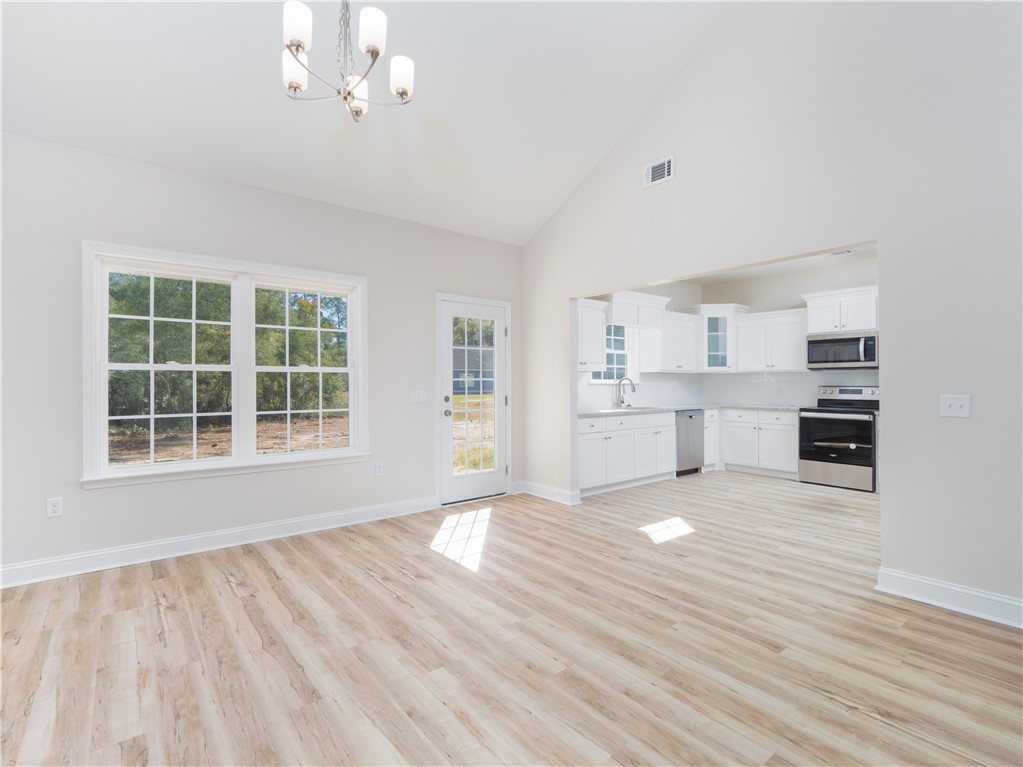 1002 Oglethorpe Lane