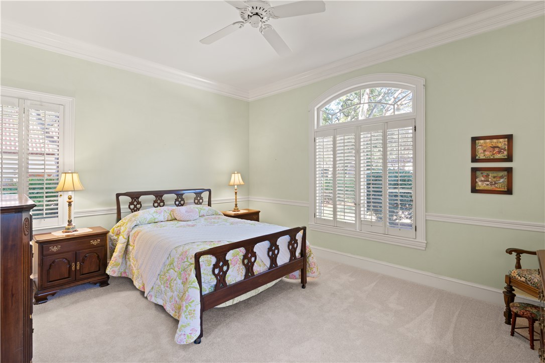 223 Medinah 