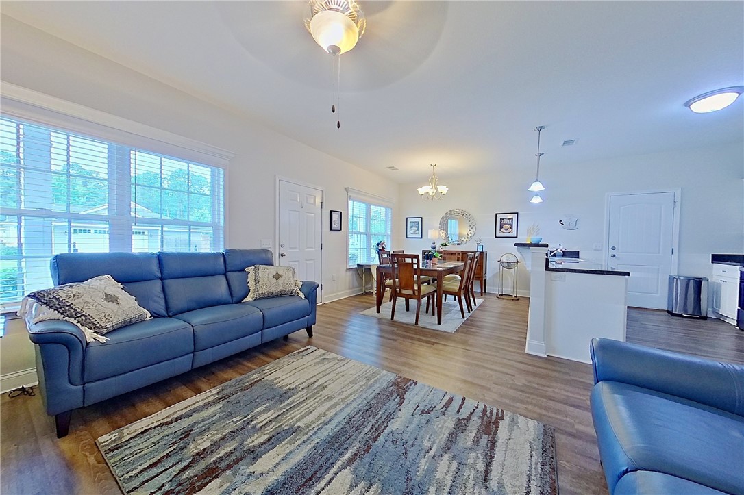 288 Bridgewater Lane