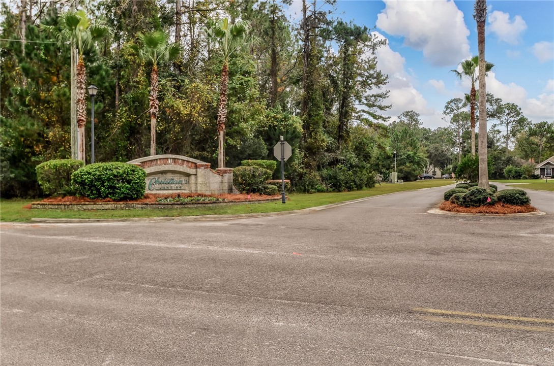 106 Oak Grove Circle