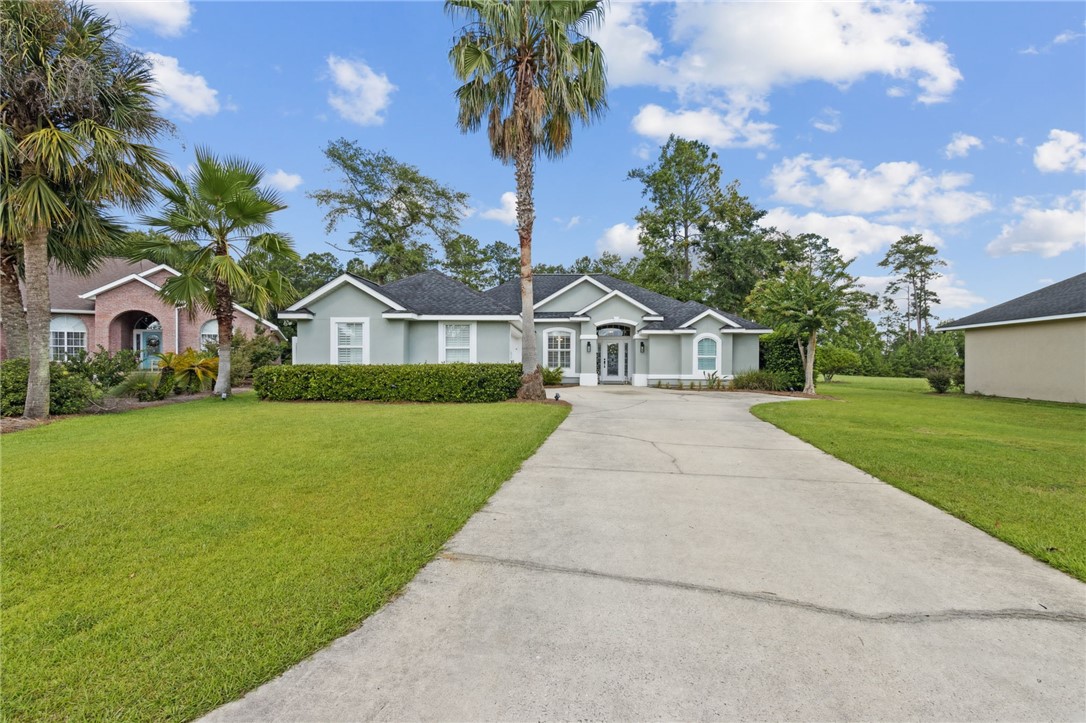106 Oak Grove Circle
