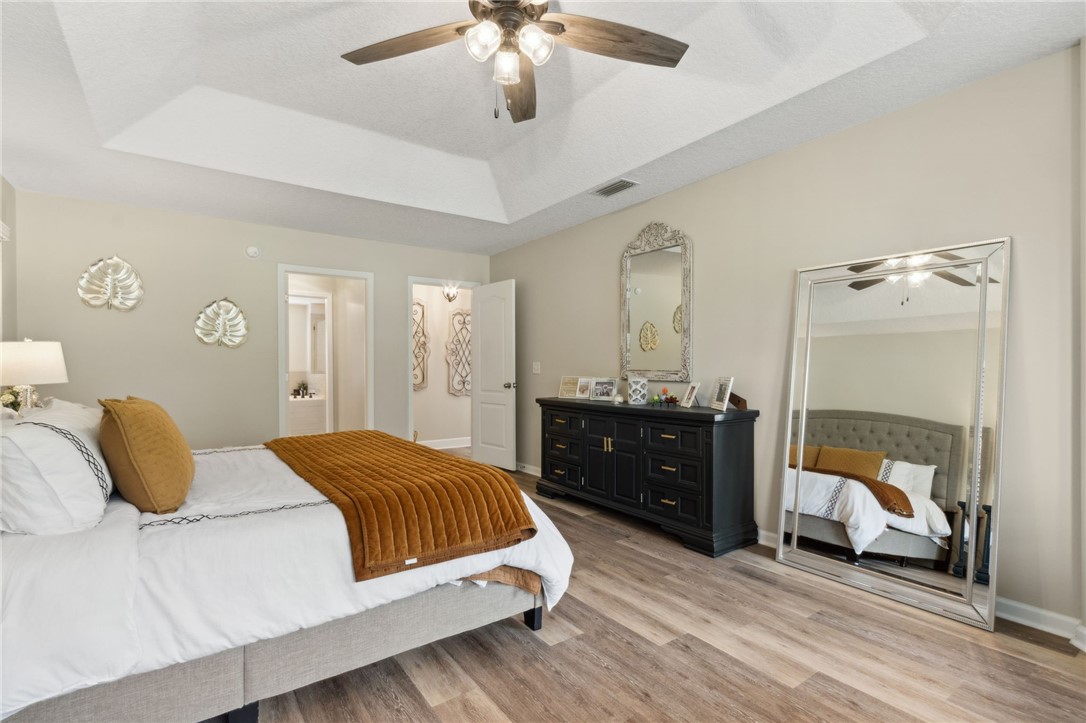 106 Oak Grove Circle