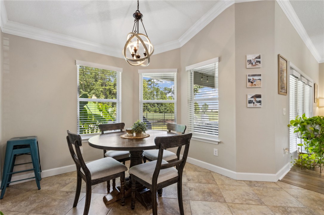 106 Oak Grove Circle