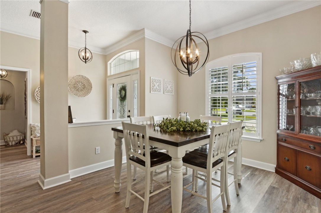 106 Oak Grove Circle