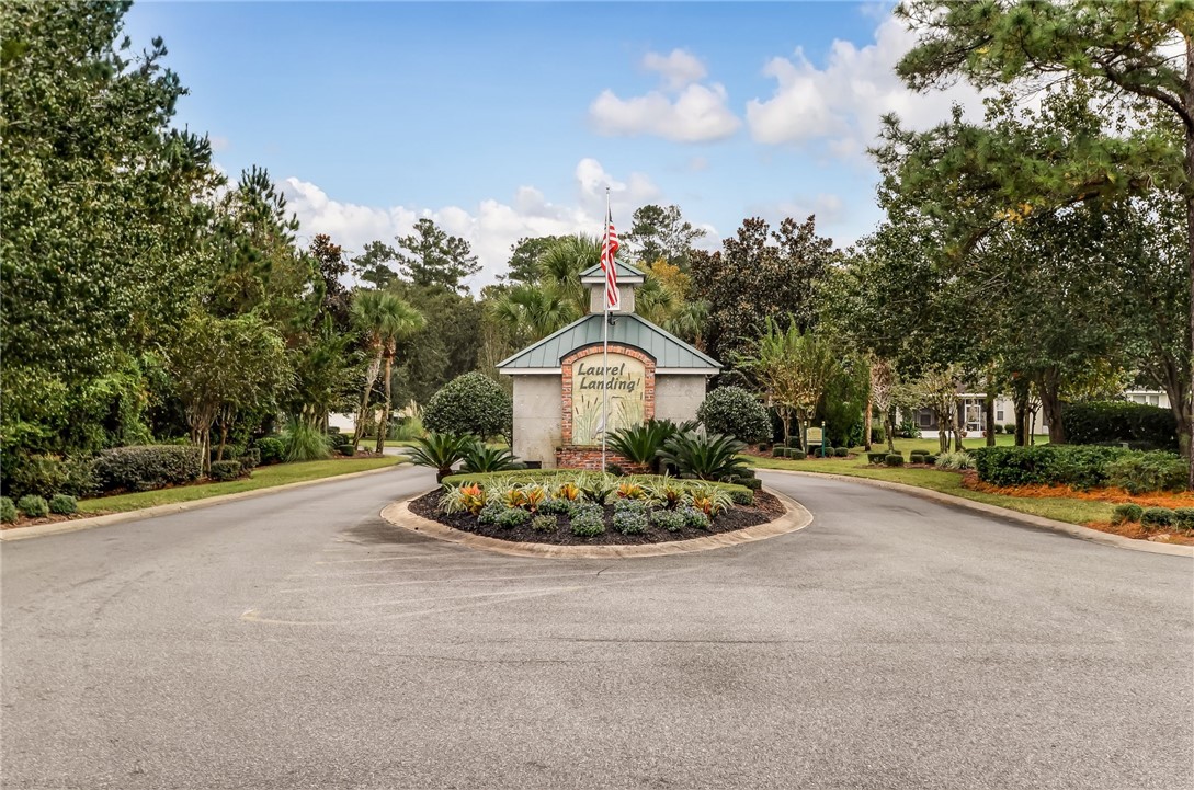 106 Oak Grove Circle