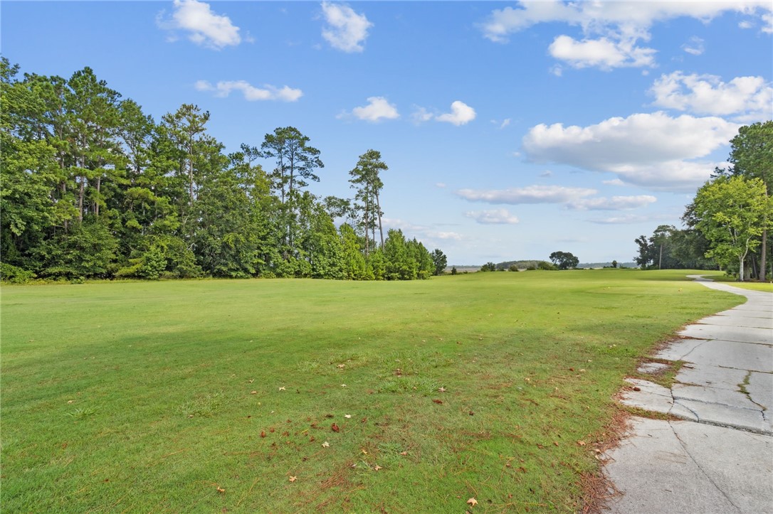 106 Oak Grove Circle
