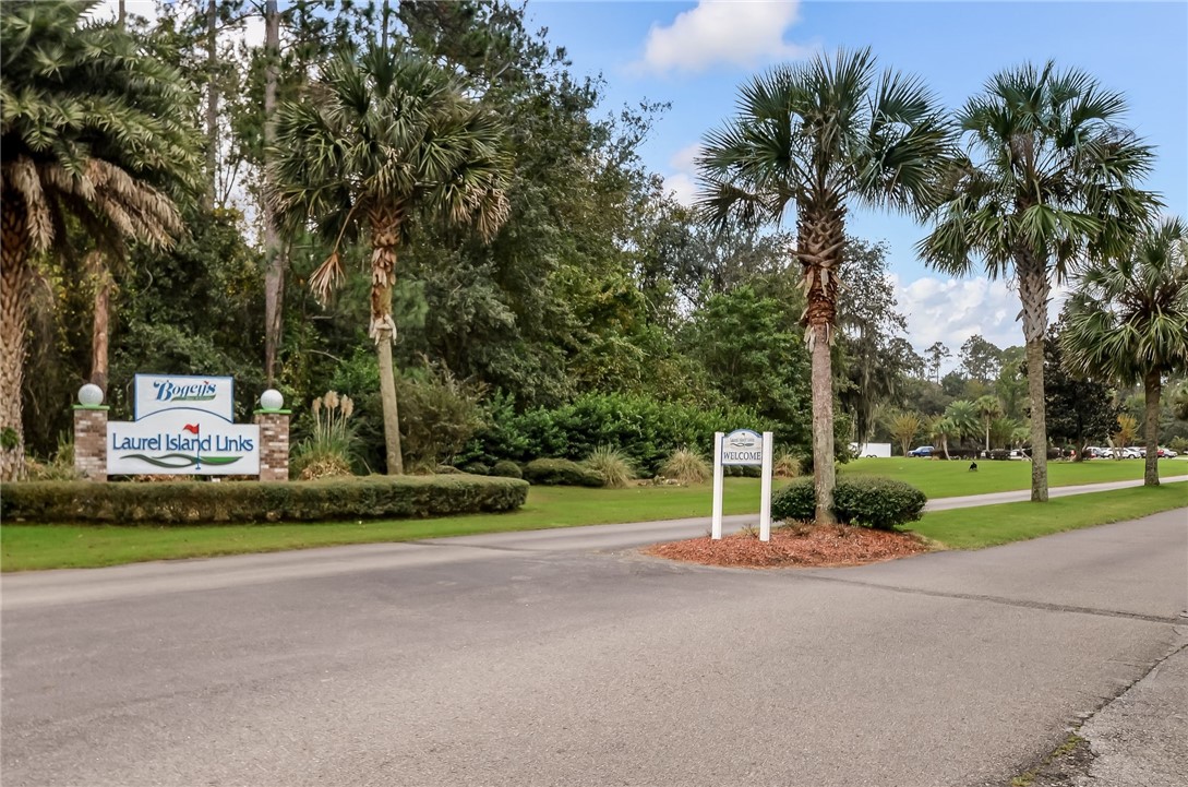 106 Oak Grove Circle