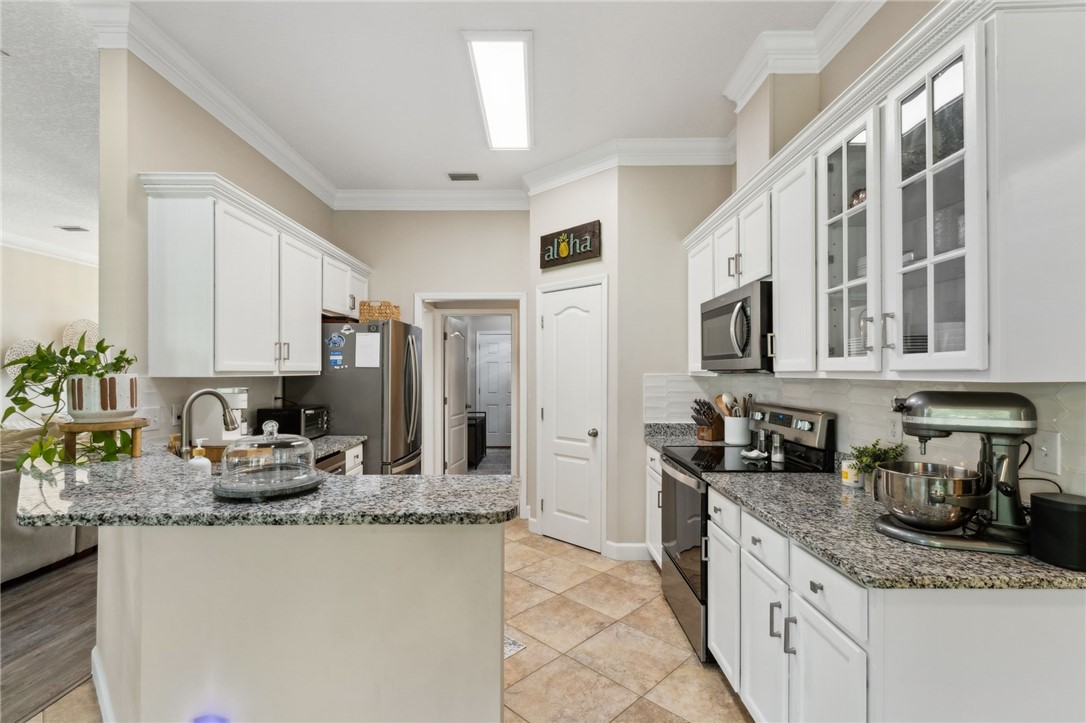 106 Oak Grove Circle