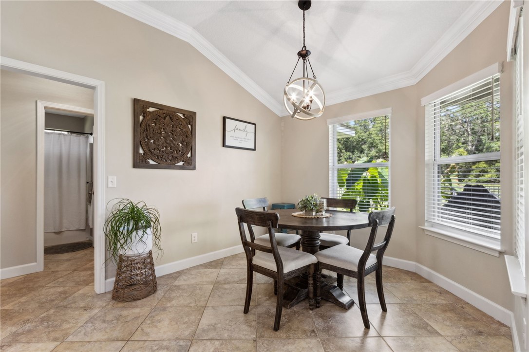 106 Oak Grove Circle