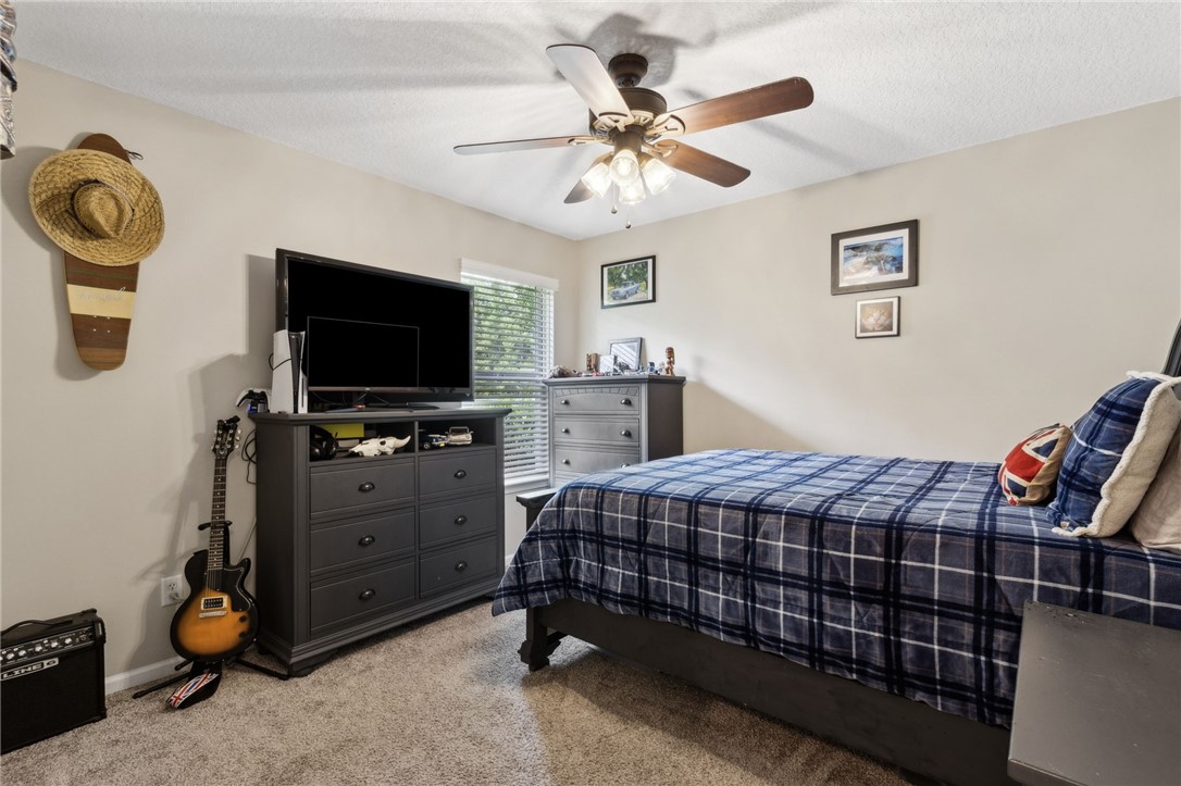 106 Oak Grove Circle