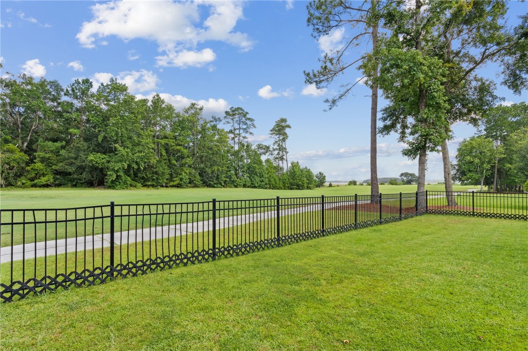 106 Oak Grove Circle