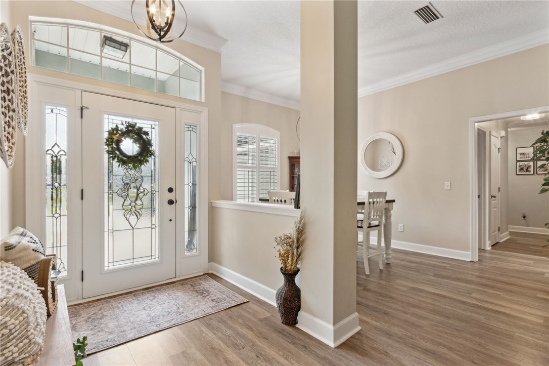 106 Oak Grove Circle