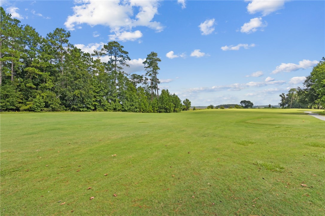 106 Oak Grove Circle