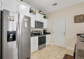 282 Bridgewater Lane