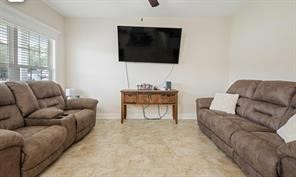 282 Bridgewater Lane