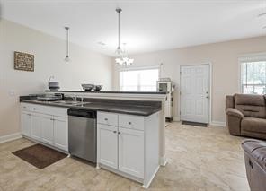 282 Bridgewater Lane