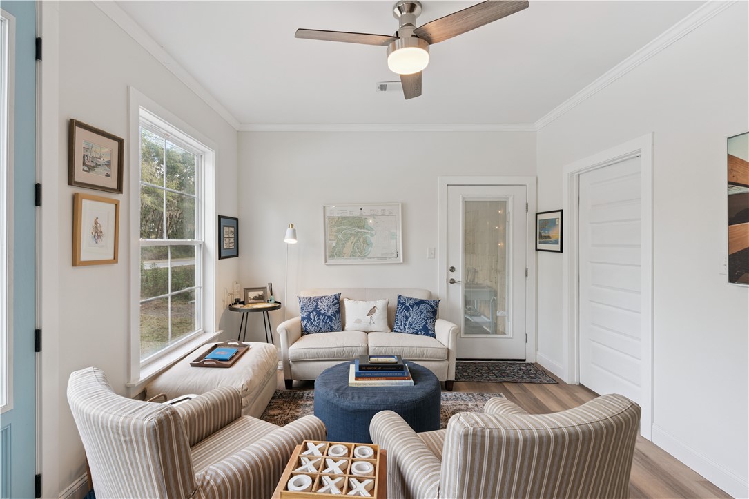 1076 Blue N Hall Road SE