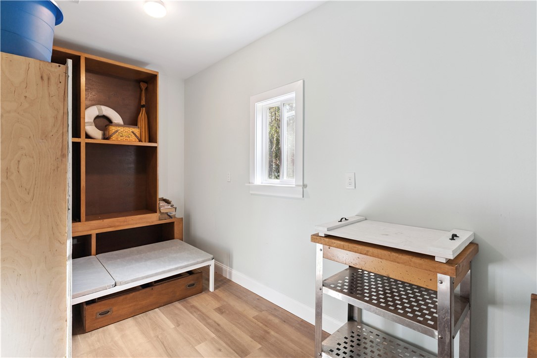 1076 Blue N Hall Road SE